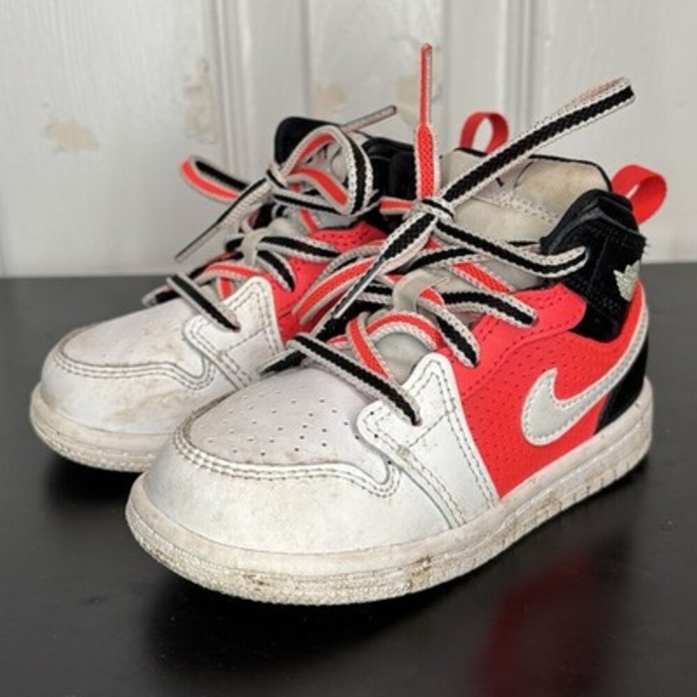 Air Jordan 1 Retro 7c Toddler Shoes Used Pink/black/white